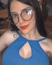 <em><strong>Alejandra Ramírez </strong></em>